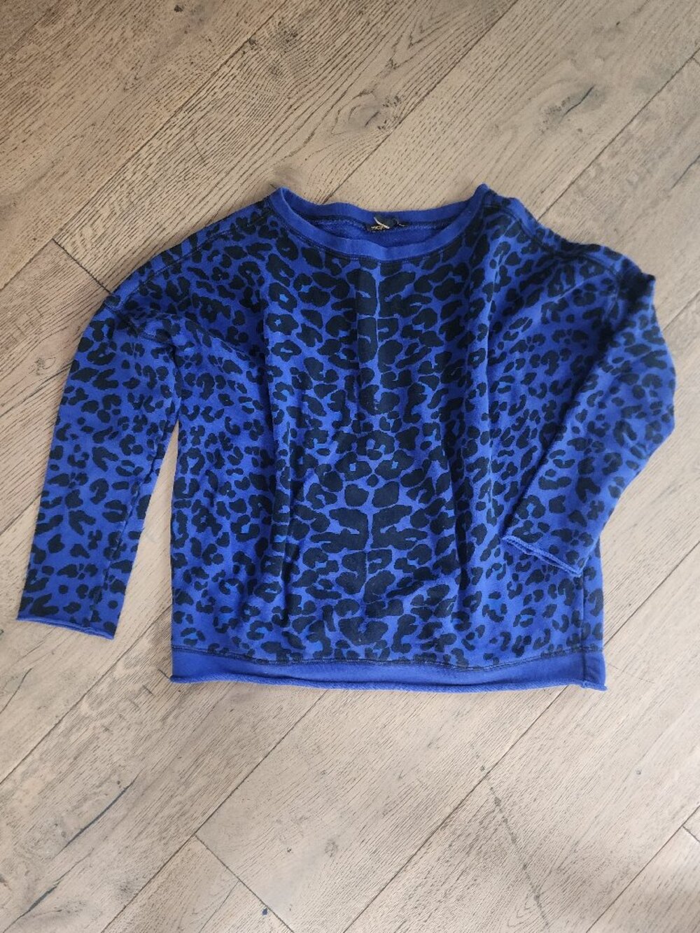 Maje blue leopard print sweatshirt size 1 (small)